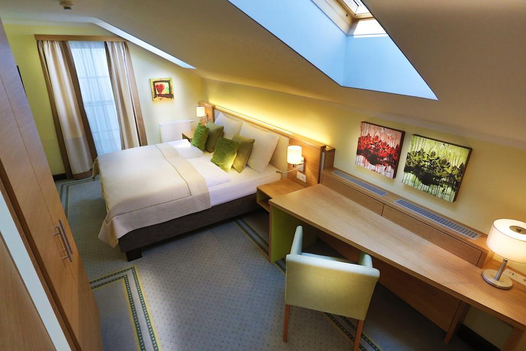 Hotel Leobersdorfer Hof Habitación foto